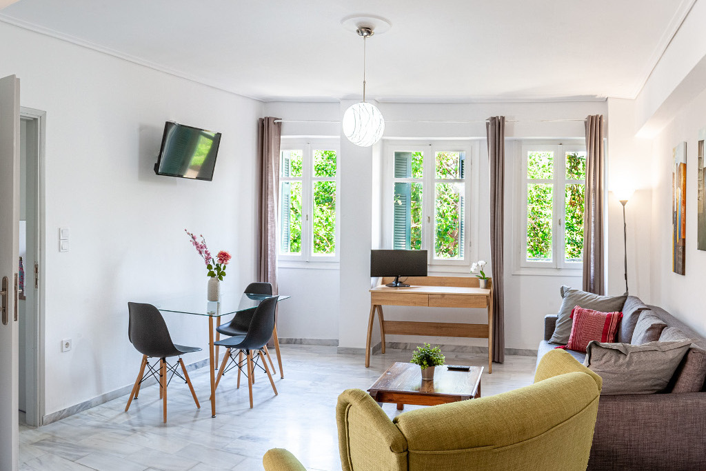 75m² two-bedroom apartment with city views in Psiri - Second floor