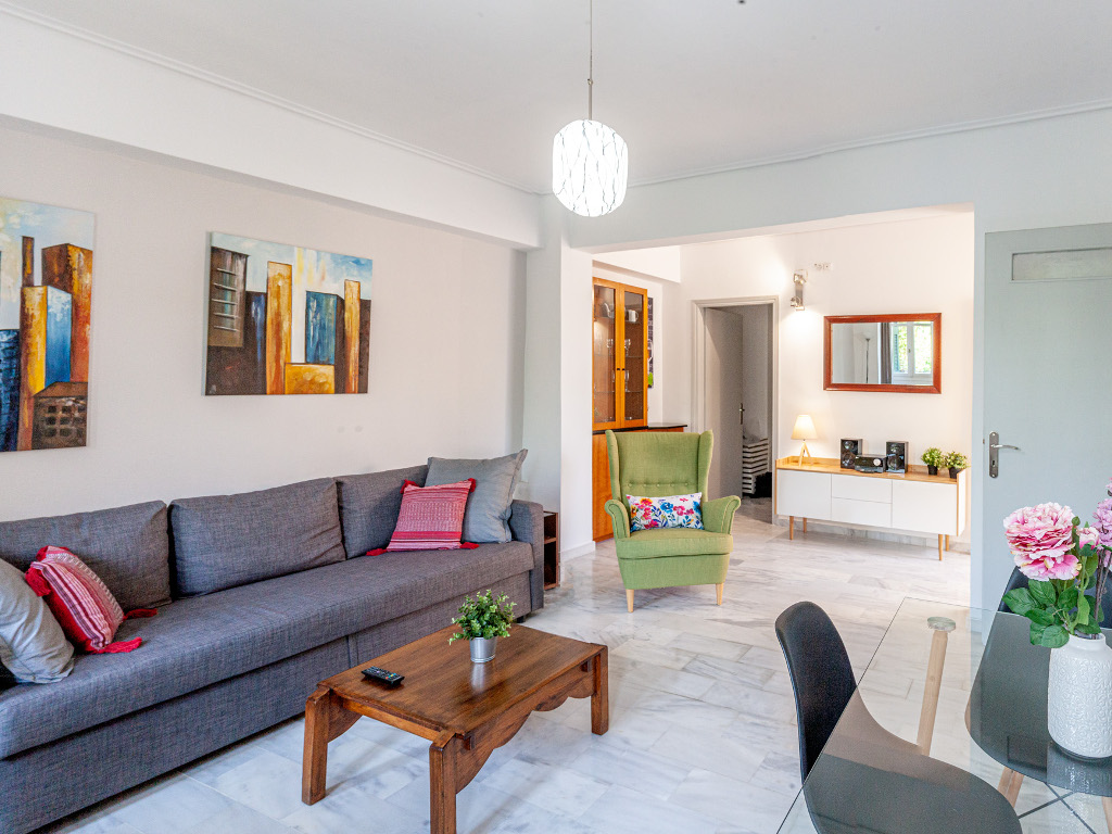 Another living room view - Spacious and well-furnished area