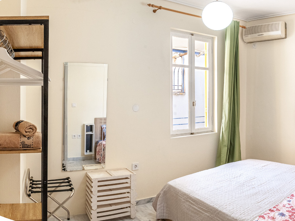 Second bedroom window - Natural light and ventilation view