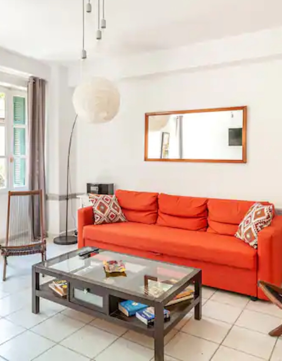 75m² Spacious apartment with balcony in Psiri - first floor accommodation