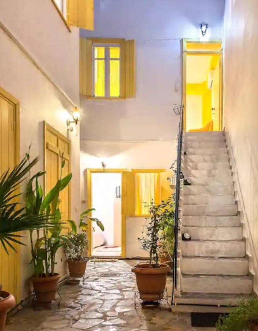 Preview of our Studio apartment in Psiri - Modern living space with traditional charm